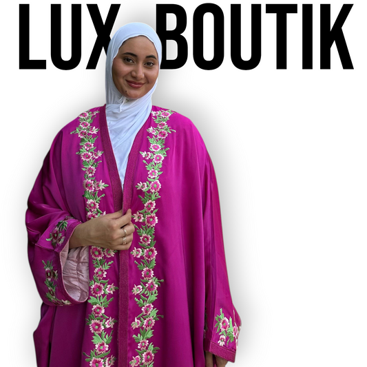 Kimono Fuchsia Brodé – Élégance Royale et Touche Florale