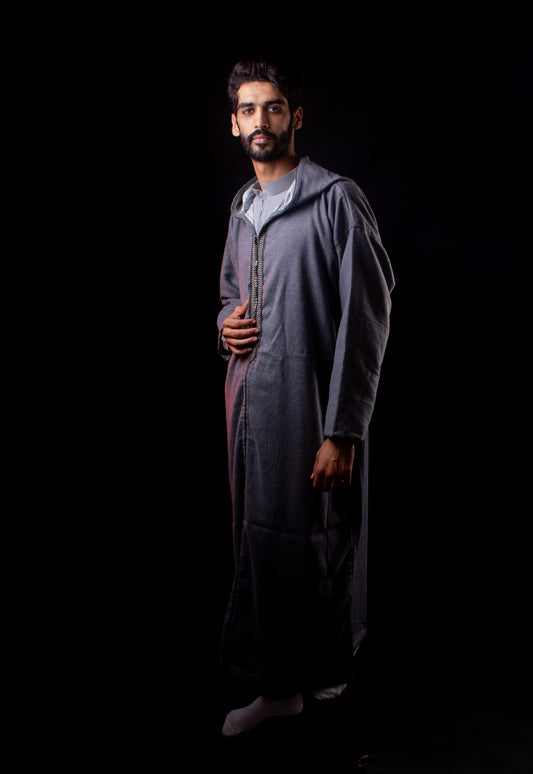Djellaba Marocaine Élégante – Entre Tradition et Modernité