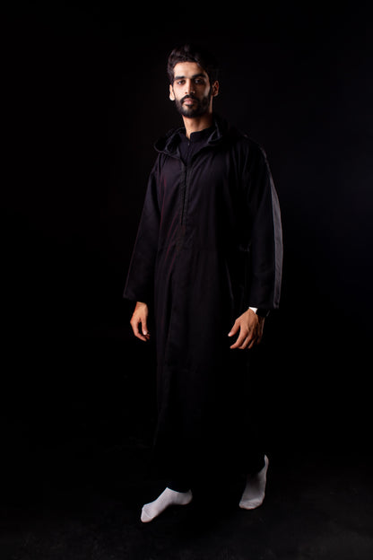 Djellaba Marocaine Élégante – Entre Tradition et Modernité