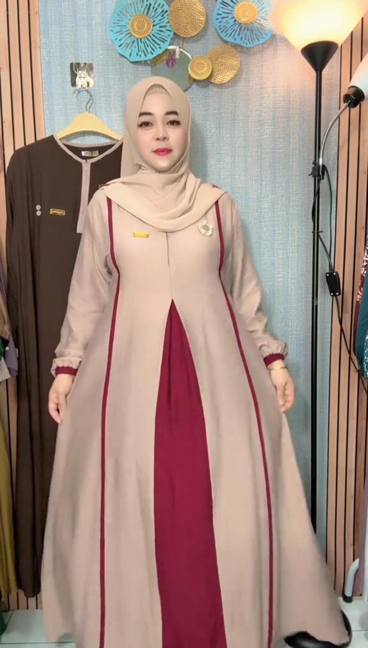 L’Abaya Idéale pour la Femme Élégante et Confiante