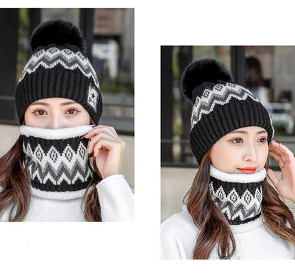 طقم قبعة وغطاء رقبة صوفي بنقوش جميلة للشتاء