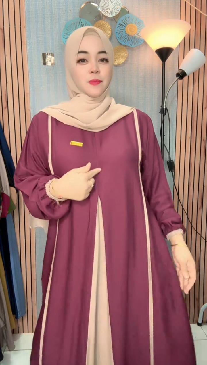 L’Abaya Idéale pour la Femme Élégante et Confiante