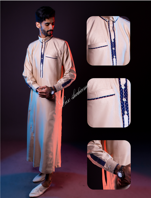 Qamis Traditionnel avec Détails Argentés