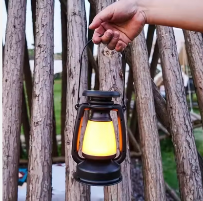 فانوس LED كلاسيكي قابل للشحن – مثالي للتخييم والديكور