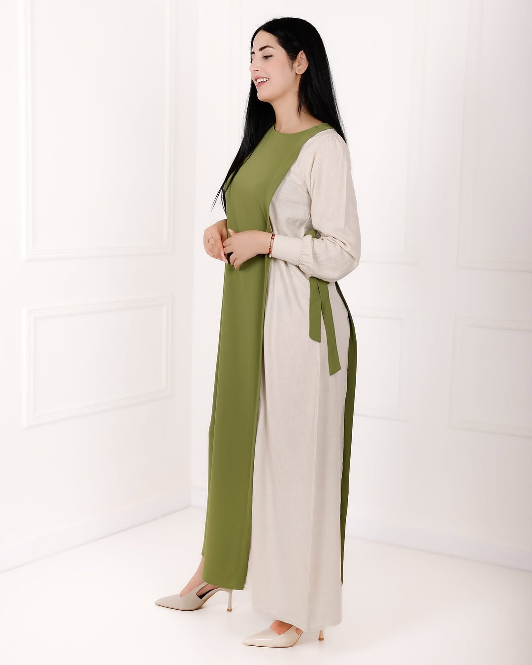 Robe Moderne Bicolore – Élégance et Confort au Quotidien